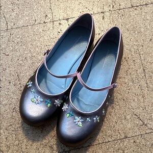 Hanna Andersson Silver Floral Mary Jane Flats